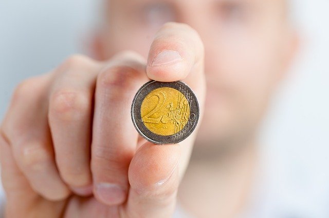 Aby sa vreckové len tak nerozkotúľalo